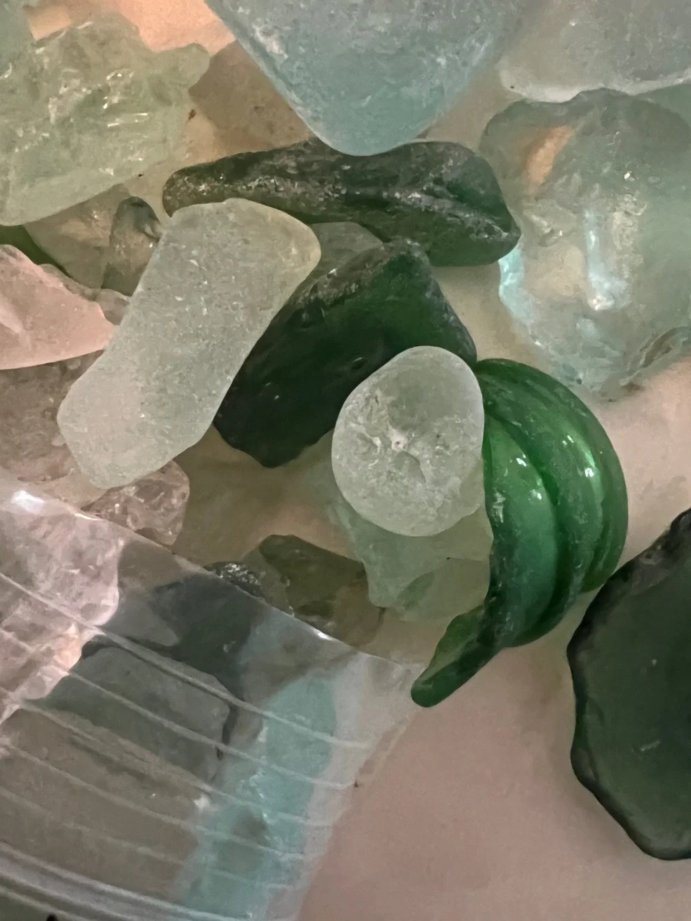 Vintage Sea Glass English Jewelry Mosaics Stained Glass Wire Wraps 11 ou…